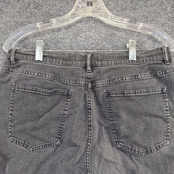 Talbots Women's Stretch Jean Shorts Gray Size 12 Cotton Spandex Blend Pockets - Picture 3 of 12